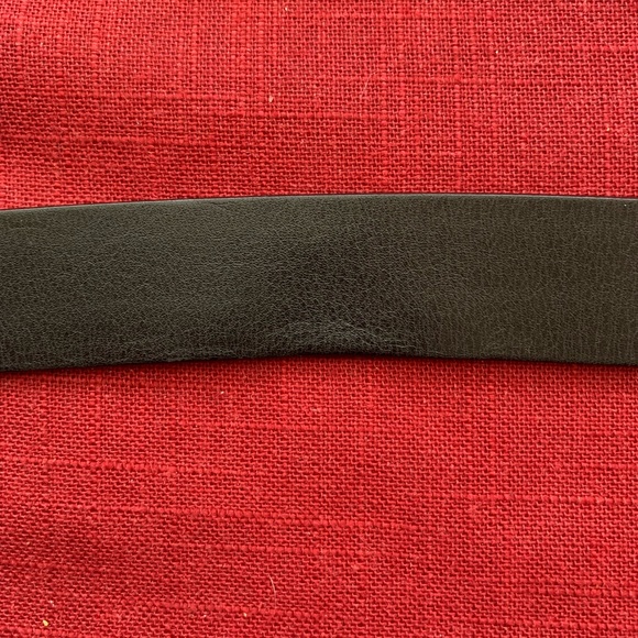 Classic Gucci G buckle for slacks/suits in US 42! - Picture 6 of 6